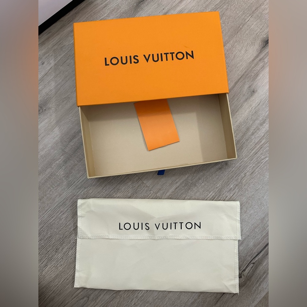 LOUIS VUITTON BOX AND DUST BAG